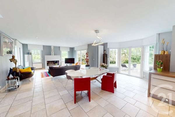 Maison à vendre  5 pièces - 205,05 m 2   MORCOURT  - 02