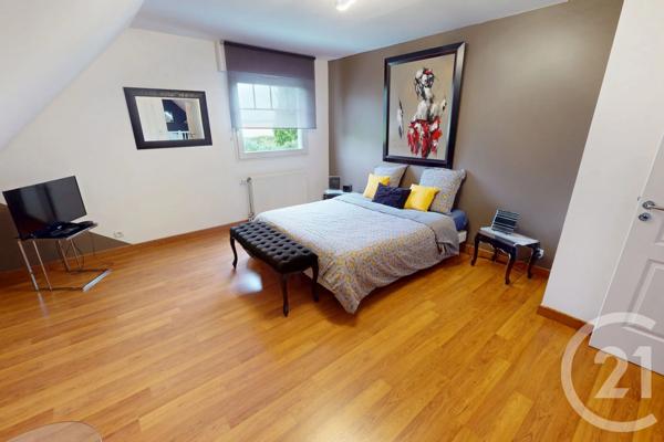 Maison à vendre  5 pièces - 205,05 m 2   MORCOURT  - 02