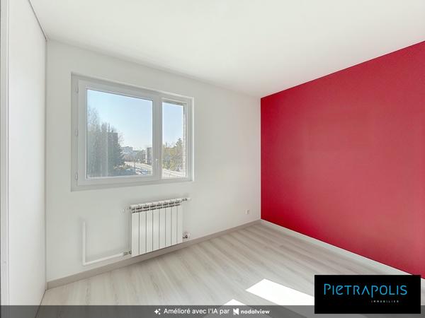 T4 - 78m2-balcon-garage fermé-résidence de 2012