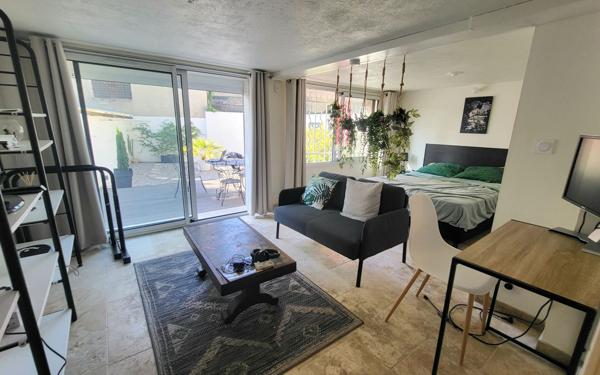 Maison à vendre    5 pièces •  Avignon