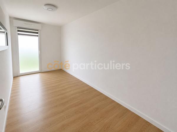 Vente
                Appartement60 m² - 3 Pièces -
                    CAEN (14000)