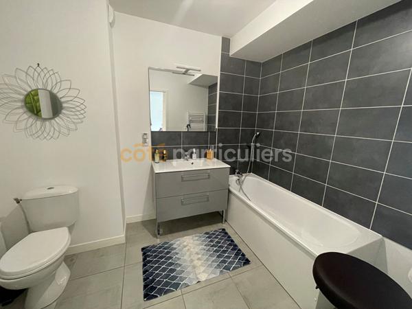 Vente
                Appartement60 m² - 3 Pièces -
                    CAEN (14000)
