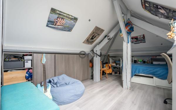 Maison à vendre    4 pièces • 60,69 m2 Joinville-le-Pont