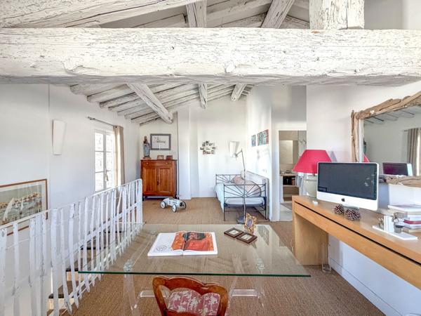 Vente Maison de luxe Mauguio 10 Pièces 303 m²