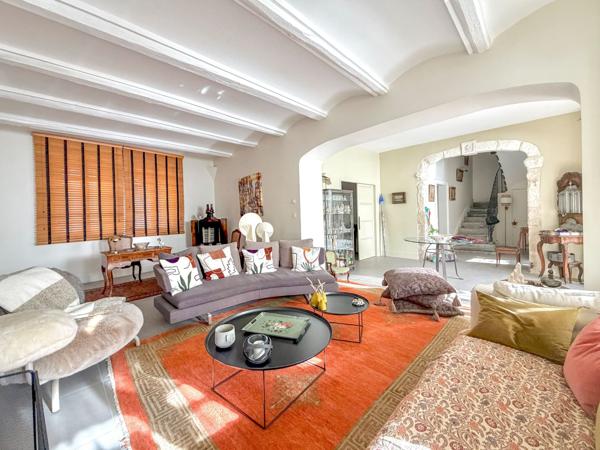 Vente Maison de luxe Mauguio 10 Pièces 303 m²