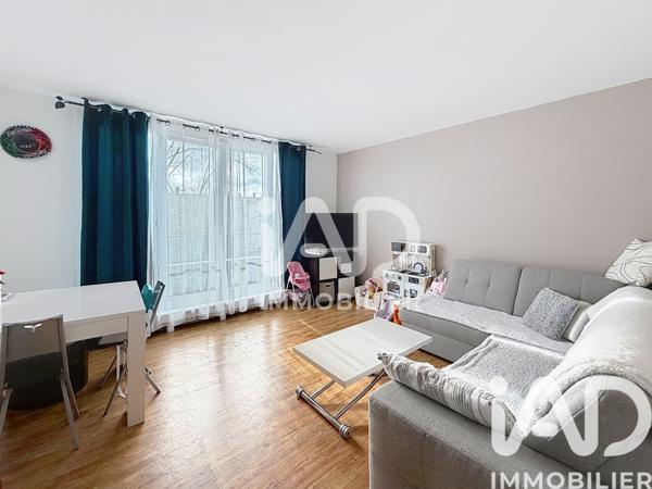 Appartement à vendre 3 pièces 59,72 m² Neauphle-le-Château
