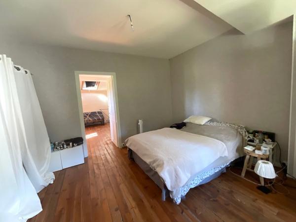 Propriete à vendre 32 pièces AIGUEFONDE (81)