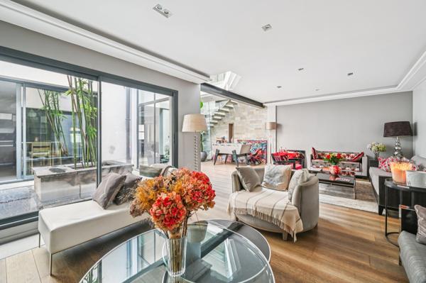 Vente Hôtel particulier Paris 15 7 Pièces 300 m²