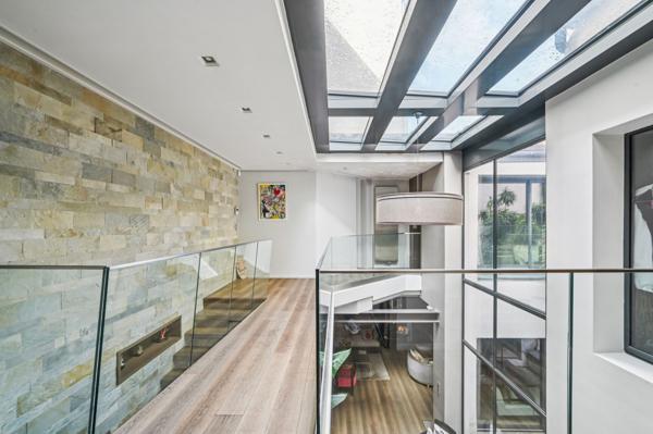 Vente Hôtel particulier Paris 15 7 Pièces 300 m²