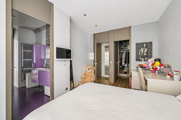 Vente Hôtel particulier Paris 15 7 Pièces 300 m²