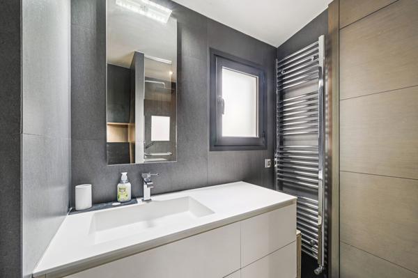 Vente Hôtel particulier Paris 15 7 Pièces 300 m²