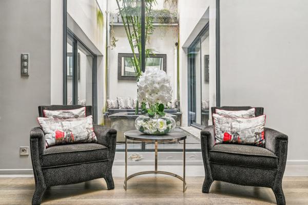 Vente Hôtel particulier Paris 15 7 Pièces 300 m²