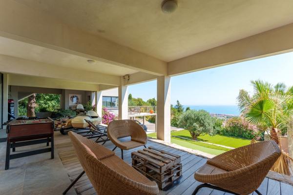 Vente Maison de luxe Sète 7 Pièces 304 m²