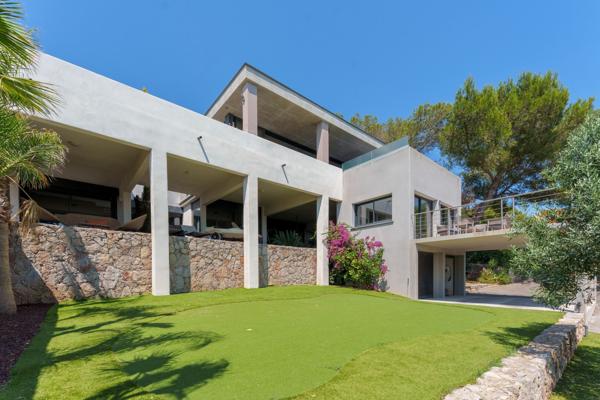 Vente Maison de luxe Sète 7 Pièces 304 m²