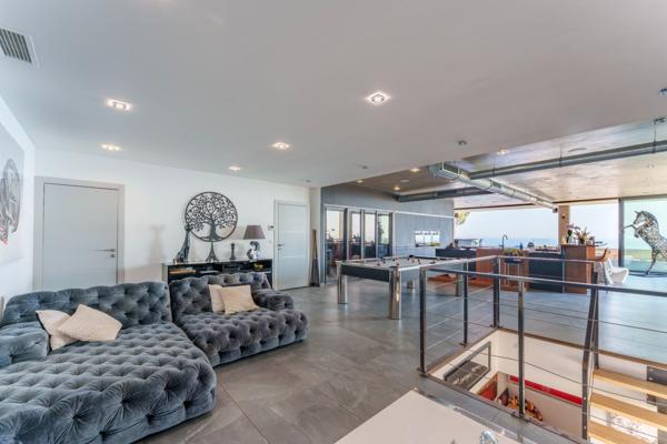 Vente Maison de luxe Sète 7 Pièces 304 m²