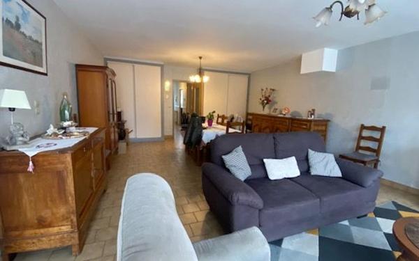 Maison à vendre    5 pièces • 125,30 m2 Rochefort