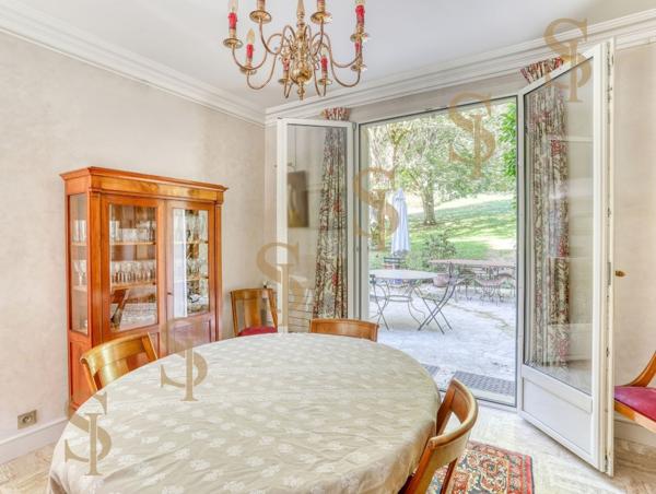 Belle propriété familiale avec 2300m² de terrain