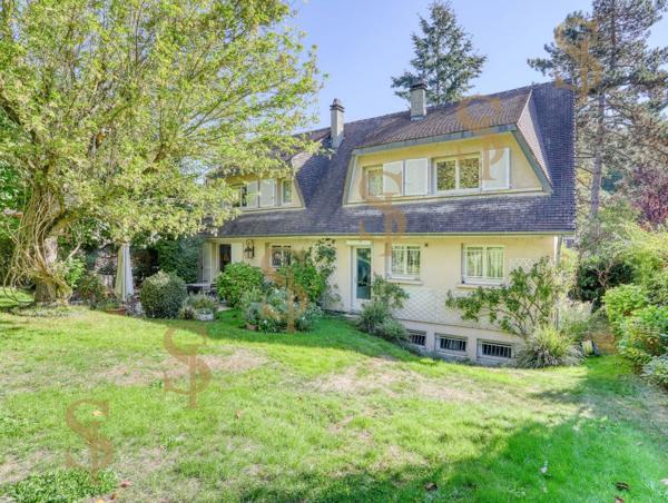 Belle propriété familiale avec 2300m² de terrain