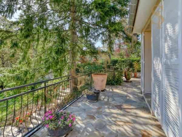 Belle propriété familiale avec 2300m² de terrain