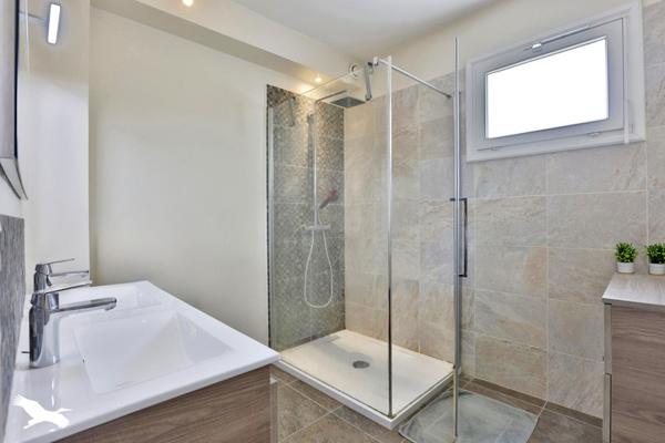 Maison à vendre 315 582 € Montlouis-sur-Loire 5 p 101 m² DPE B