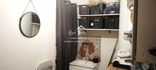 Bien stiué, maison ancienne très agréable