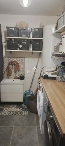 Bien stiué, maison ancienne très agréable