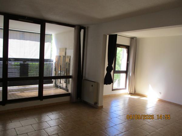 MARTIGUES appartement f3 TRANSFORM2 en T 2 65m2 AVEC GRANDE LOGGIA 13m2 place parking 795 e CHAUFFAGE ET CHAGE