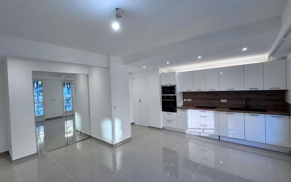 Appartement à vendre    3 pièces • 63 m2 Cagnes-sur-Mer