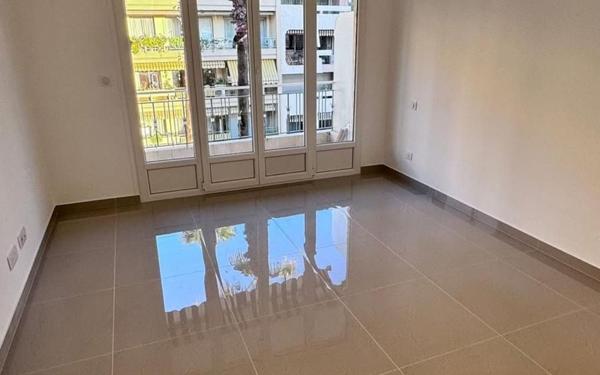 Appartement à vendre    3 pièces • 63 m2 Cagnes-sur-Mer