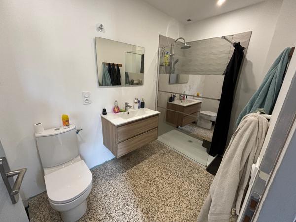 Entrepôt de 700 m²