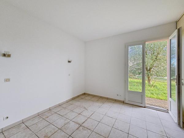 Plain-pied lumineux avec terrasse à Meschers sur Gironde