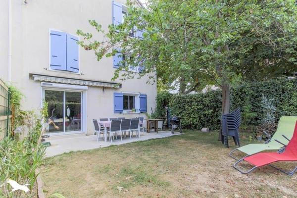 Maison à vendre 420 000 € Plaisir 7 p 132 m² DPE D