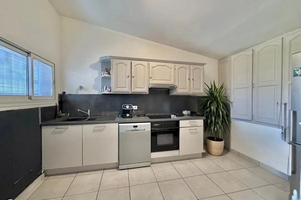 Maison 4 pièces - 82 m² Exclusivité efficity