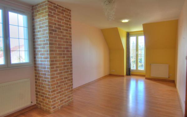 Maison à vendre    4 pièces • 155 m2 Saint-Jean-le-Blanc