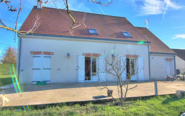 Maison à vendre    4 pièces • 155 m2 Saint-Jean-le-Blanc