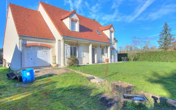 Maison à vendre    4 pièces • 155 m2 Saint-Jean-le-Blanc