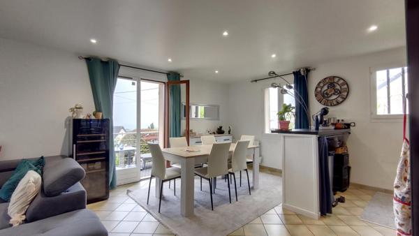 Maison 85m2, 5 pièces , jardin 483m2