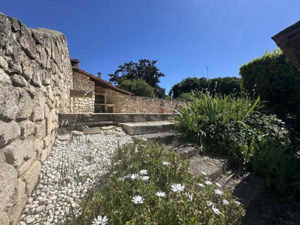 Villa Provençale 4 chambres avec piscine garage et au calme