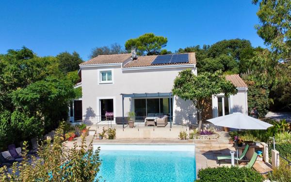 Maison à vendre    6 pièces •  Saint-Mathieu-de-Tréviers