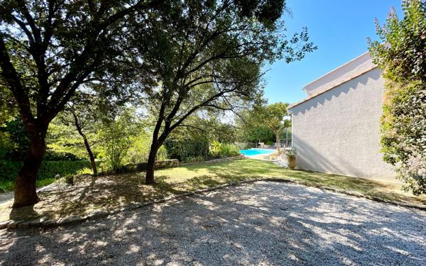 Maison à vendre    6 pièces •  Saint-Mathieu-de-Tréviers