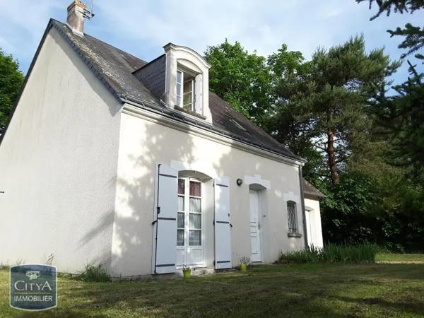 Maison à louer 5 pièces 90m² Luynes (37230)