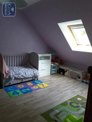 Maison à louer 5 pièces 90m² Luynes (37230)