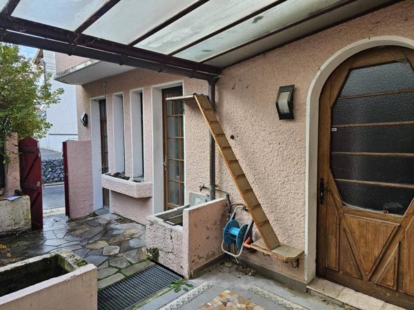 Maison de village avec fort potentiel – Possibilité de créer deux appartements indépendants