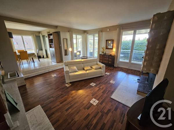 Maison à vendre  8 pièces - 225,60 m2 DONVILLE LES BAINS - 50