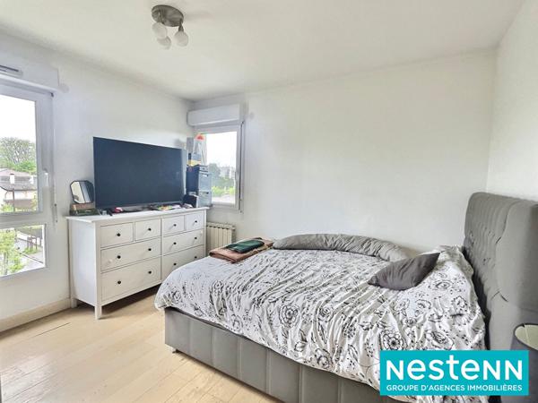 Appartement Vaulx En Velin 4 pièce(s) 77 m2