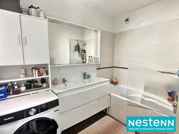 Appartement Vaulx En Velin 4 pièce(s) 77 m2