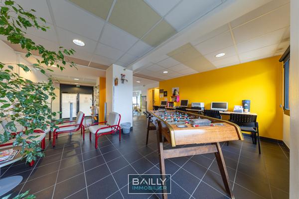 Bureaux La Roche Sur Yon 1540 m2 , La roche sur yon