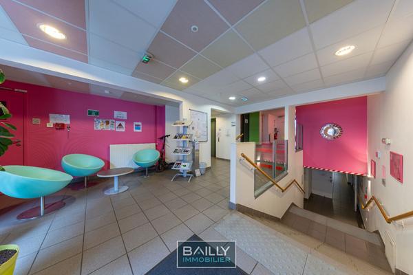 Bureaux La Roche Sur Yon 1540 m2 , La roche sur yon