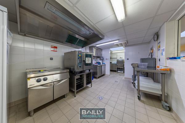 Bureaux La Roche Sur Yon 1540 m2 , La roche sur yon