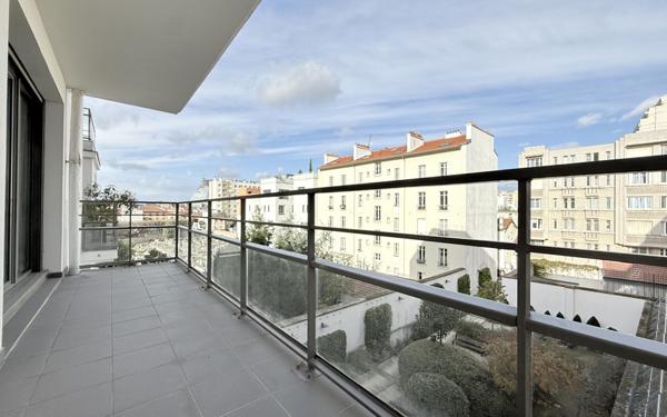 Appartement à vendre    2 pièces • 51,86 m2 Vanves